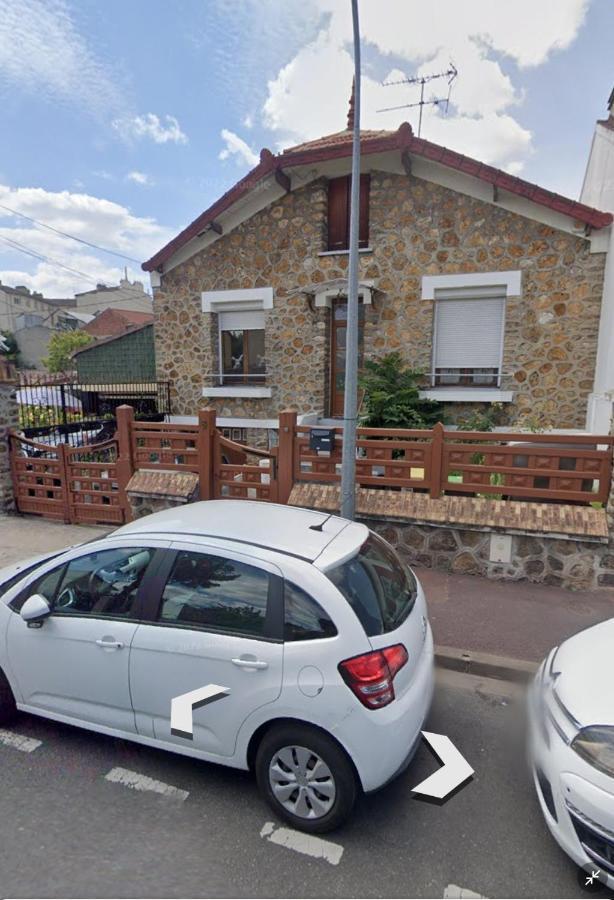 Maison D'Hote La Courneuve Exterior foto